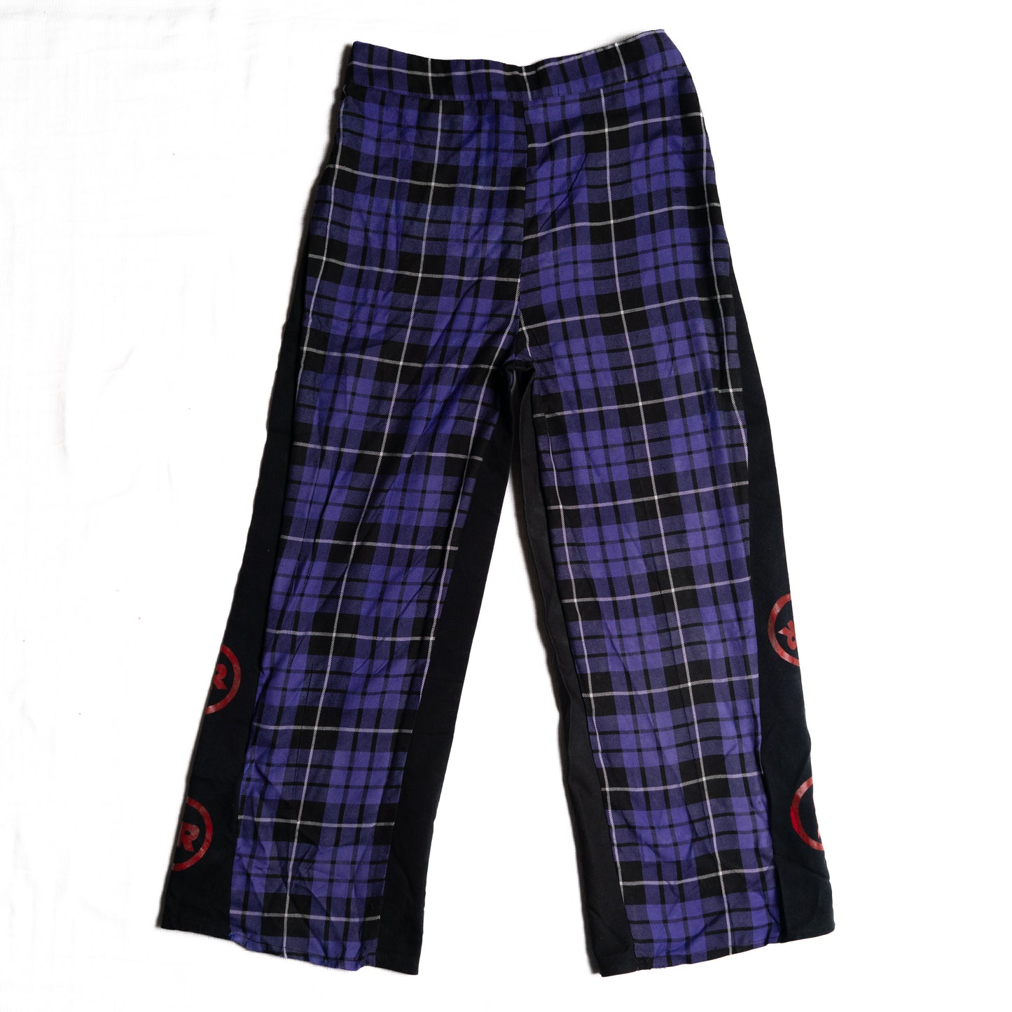 Upcycling Hose – Lila Schwarz Kariert