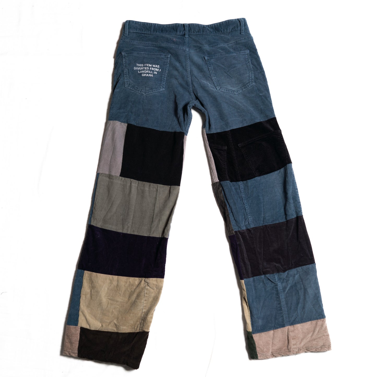 Upcycling-Patchwork-Hose Blau